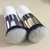 Chubby Artifact Portable Round Flat Brush